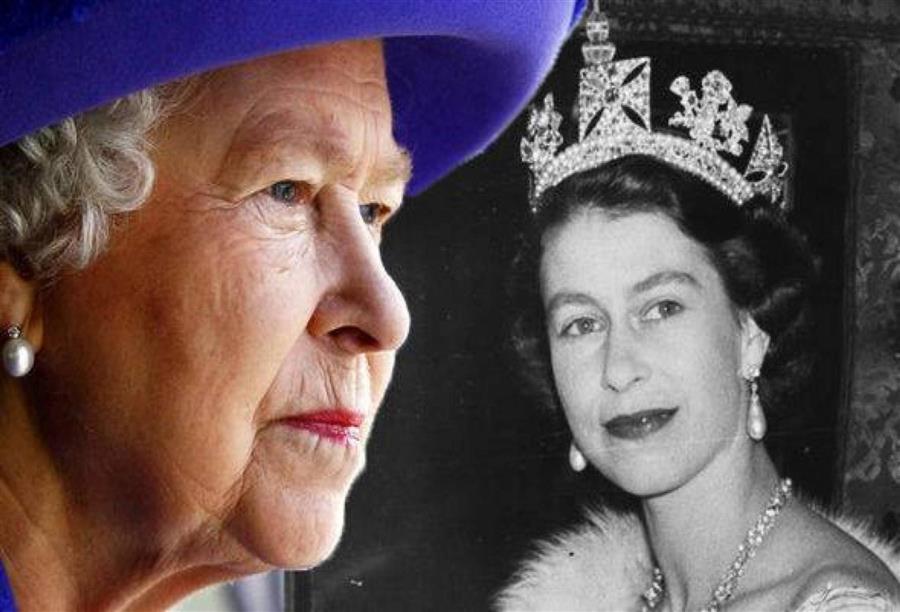 الملكة إليزابيث ألقت خطاب العرش وهي في كامل أناقتها الملكية