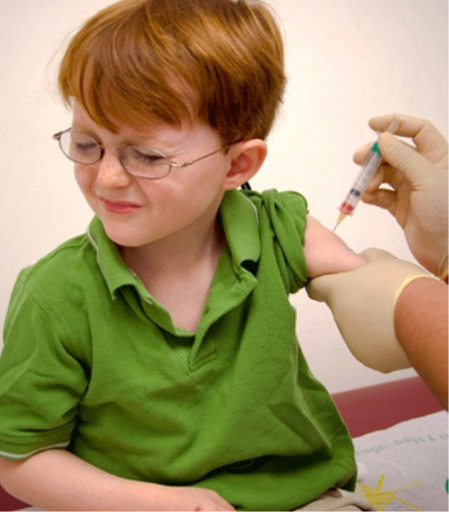  نصائح لتهدئة الأطفال .. عند التطعيم باللقاحات 