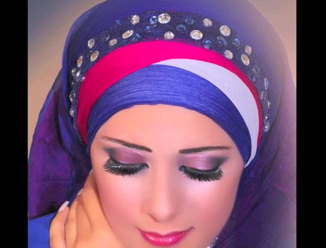 لفة حجاب سواريه باللونين الاخضر والتول الوردي