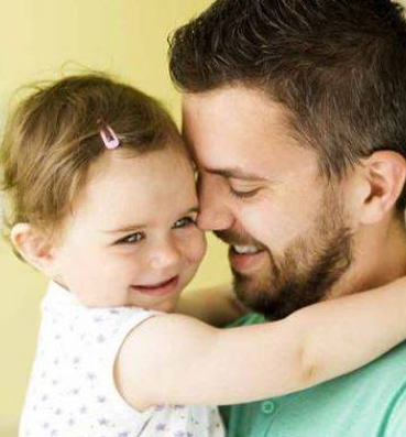 6 علامات نفسية  تدل على أنّ زوجك سيكون أبًا مثاليًا