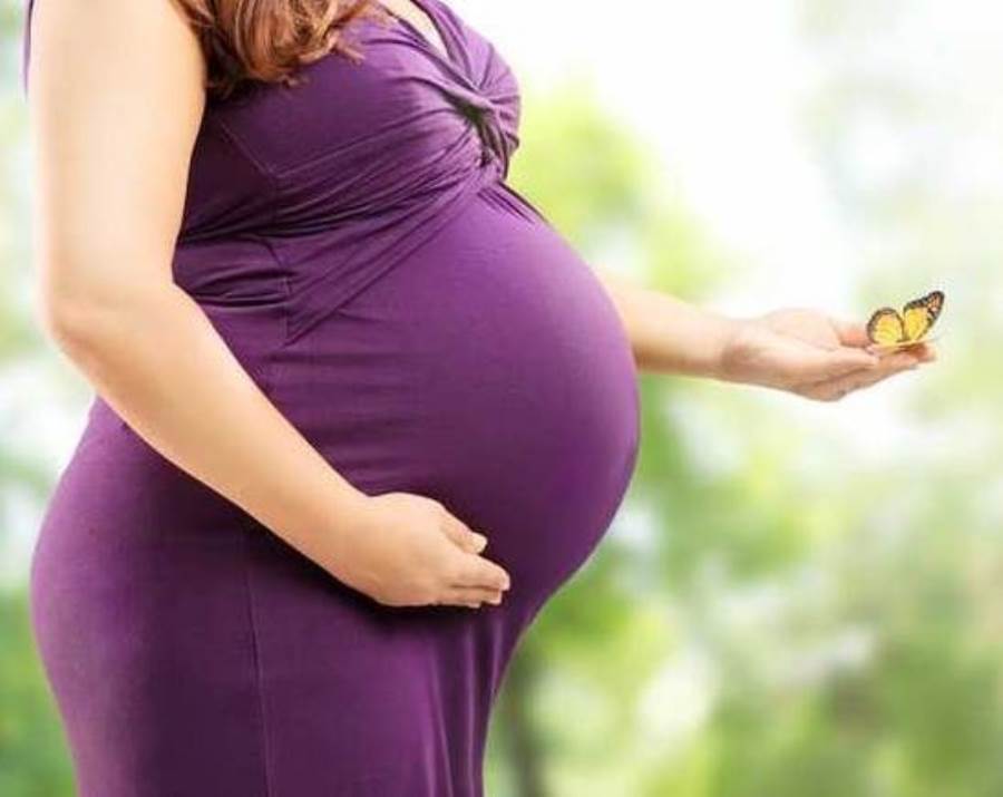 للنساء .. مخاطر ومميزات وسائل منع الحمل المزروعة