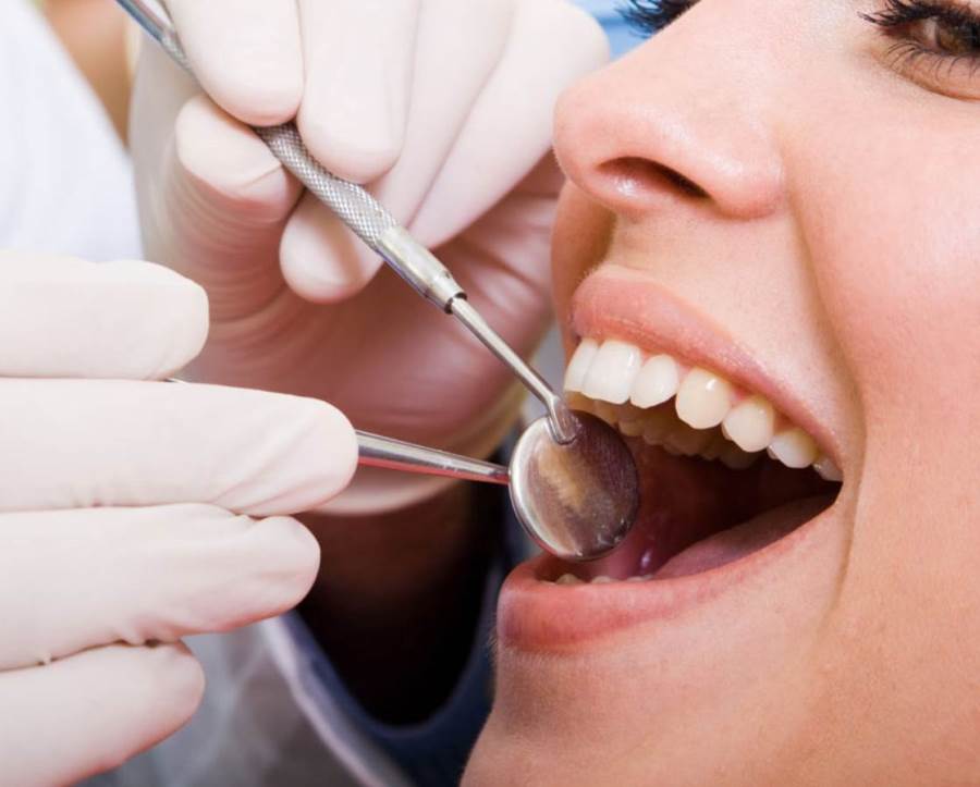 هل فقدان الأسنان يؤثر على القيام بالمهام اليومية؟