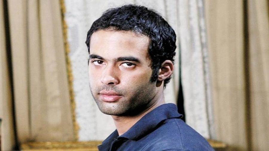 محمد لطفي ينهار باكيا بسبب سؤال عن هيثم أحمد زكي