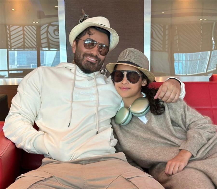  تامر حسني يروي موقفًا طريفًا جمعه بابنته تاليا في دبي.. فيديو