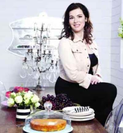 كعكة تشيلسي .. من تقديم الطاهية البريطانية نايجيلا لوسون