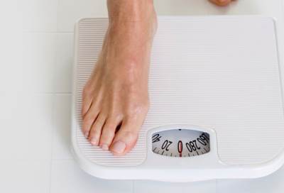 عادات خاطئة تتسبب فى زيادة الوزن