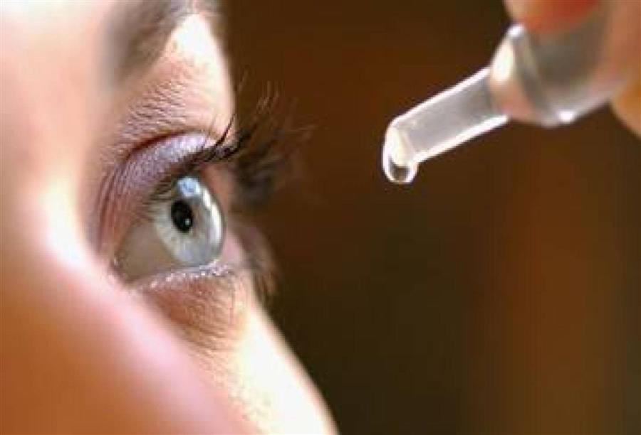 أطباء بريطانيون يطورون علاج للعمى بأستخدام الخلايا الجذعية 