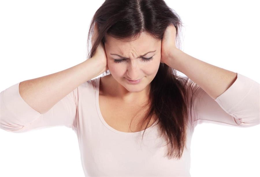 أعراض التهابات الأذن الخارجية قد تصل الى قاع الجمجمة