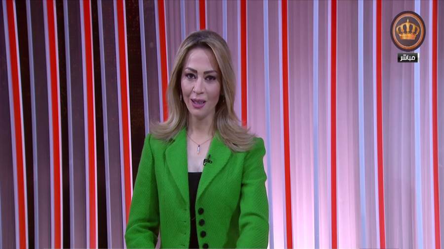 الكادر الفني تجاهل شكوى المذيعتين من سوء الإضاءة