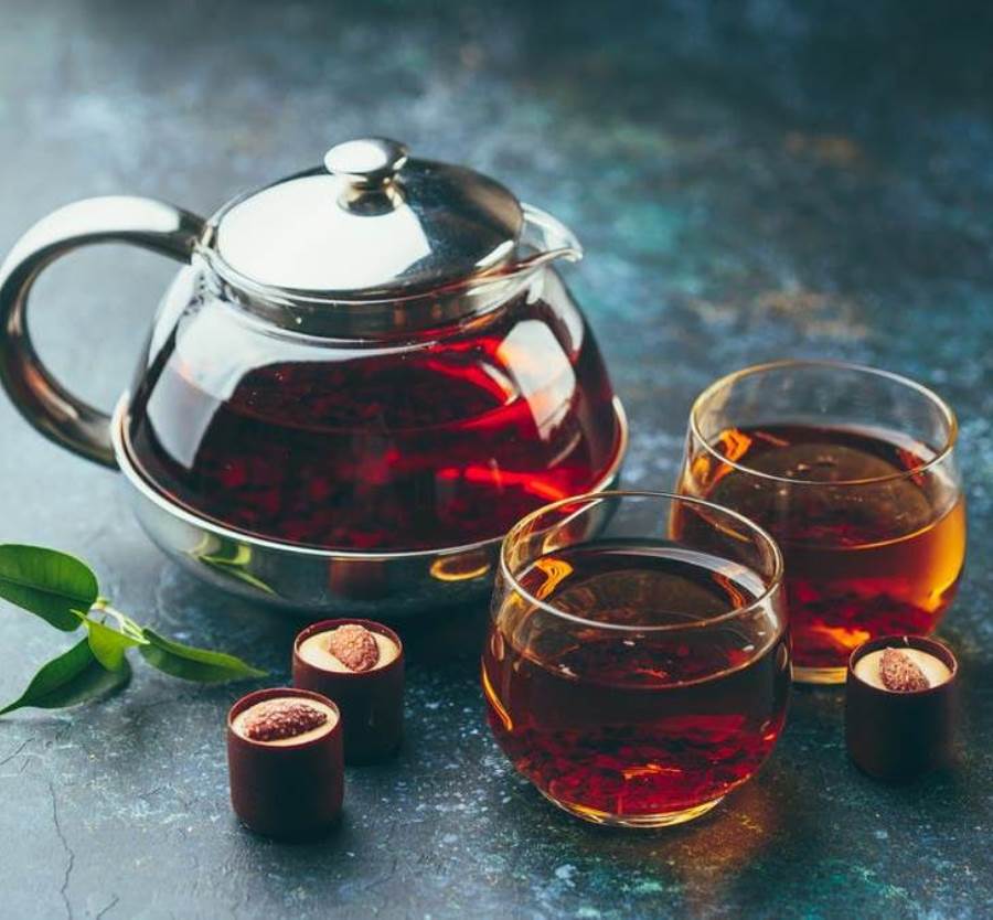 السعوديون يستهلكون 19 مليون كوب شاي يومياً