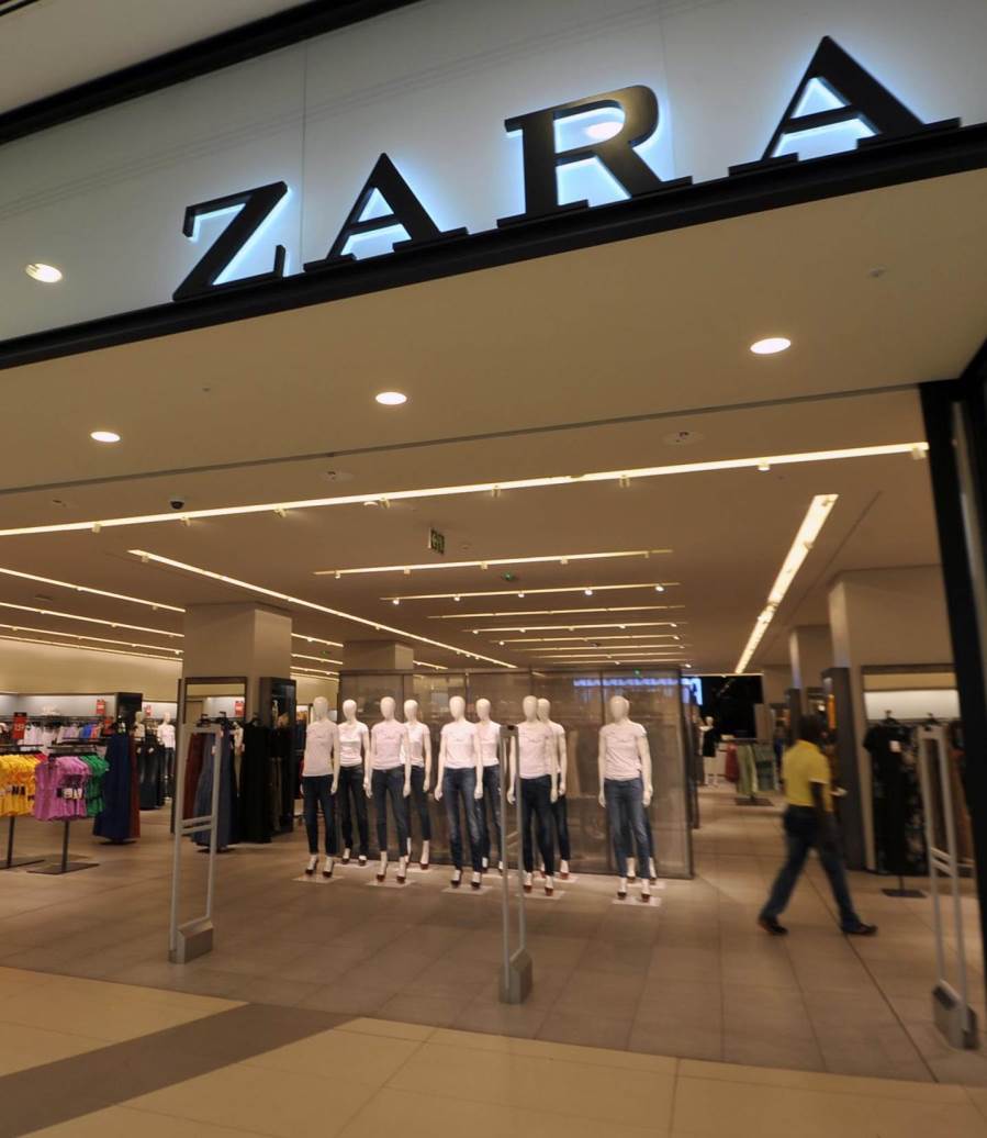 تألقي مع رقة أزياء Zara TRF Lookbook لصيف 2012