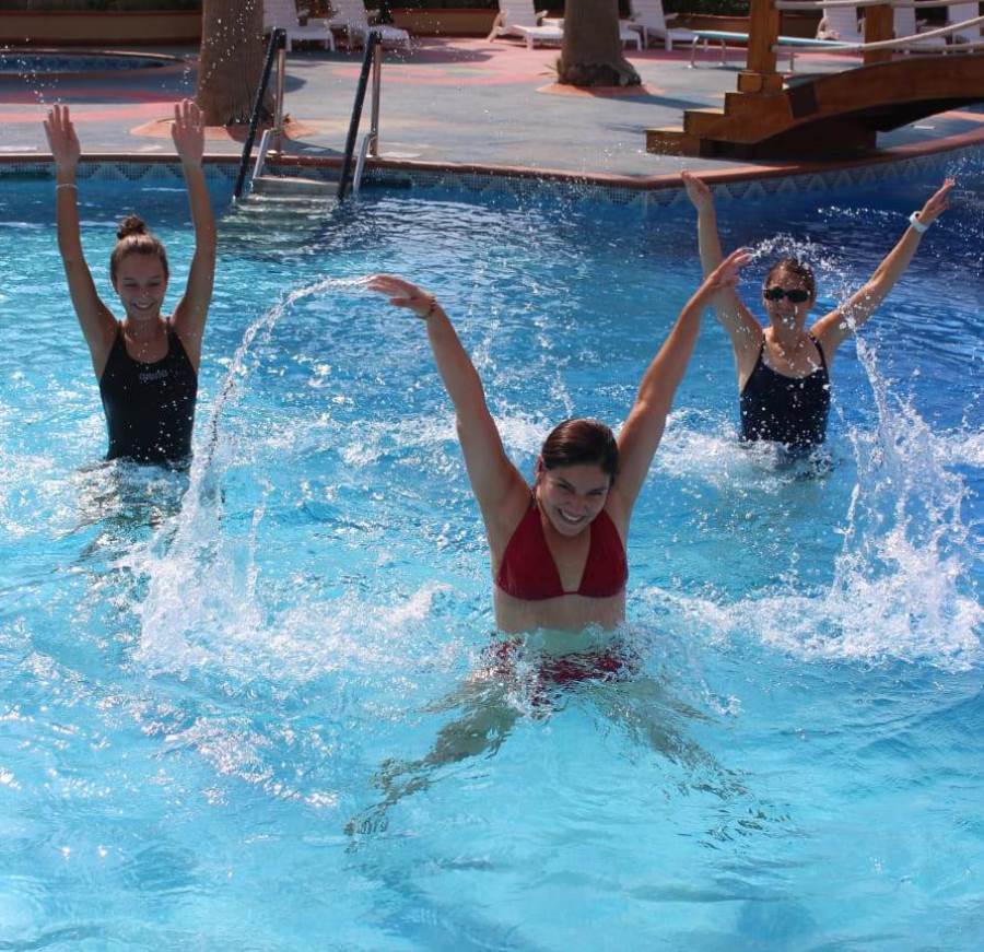 التمارين الرياضية المائية .. كيف تحمي القلب؟