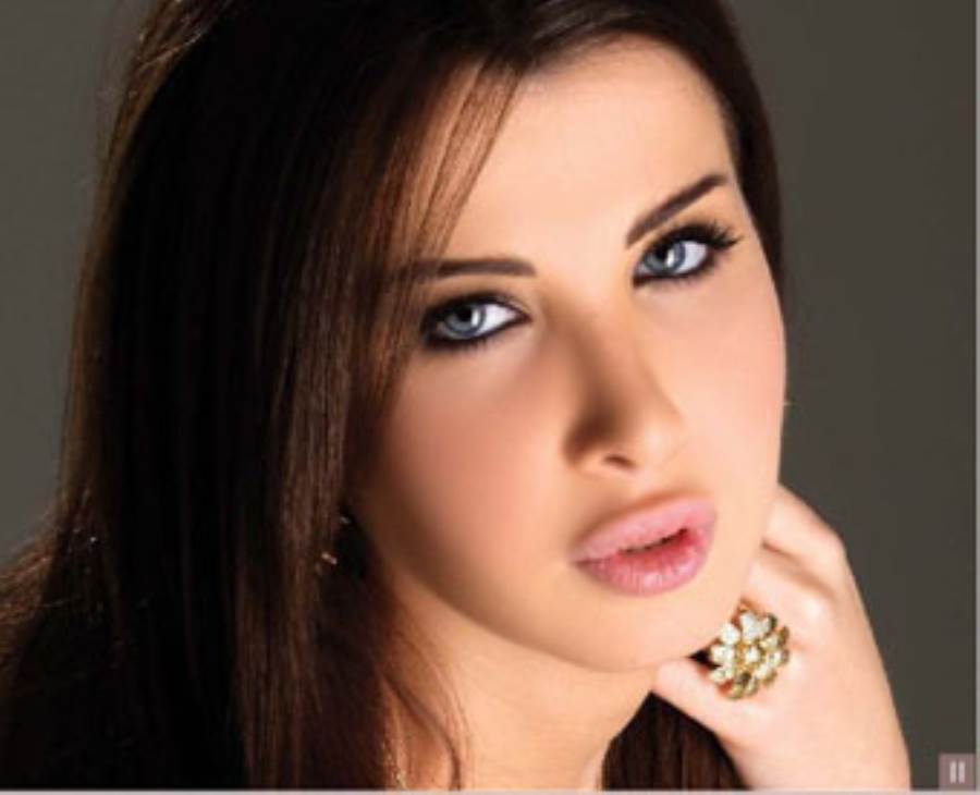 نانسى عجرم تطرح أغنية "سنجل" بعنوان "يلا نروق"