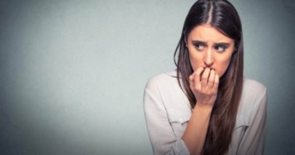 طبيب نفسى : القلق والكآبة يؤديان إلى الانهيار العصبى