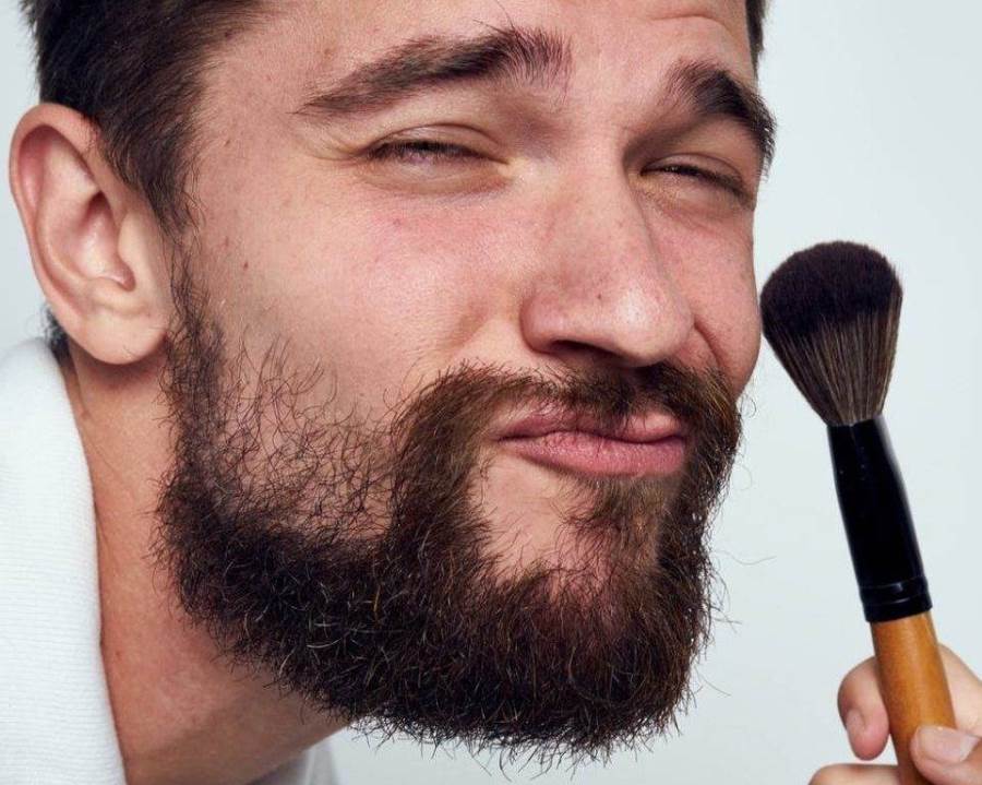 مجموعة Estee Lauder لمكياج الرجال 2013
