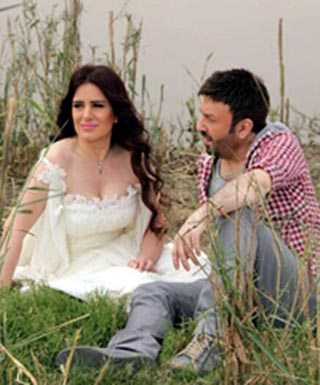 ميرنا وليد تشارك محمد ضياء في كليب "معاك"