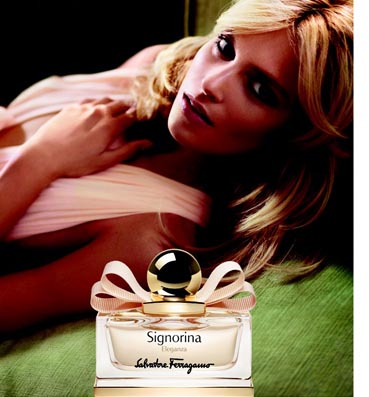  كوني في قمة أناقتك مع عطر Signorina Eleganza