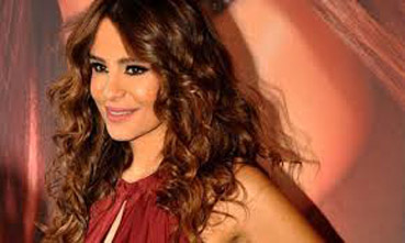 بالفيديو .. كارول سماحة ترقص في شوارع نيويورك