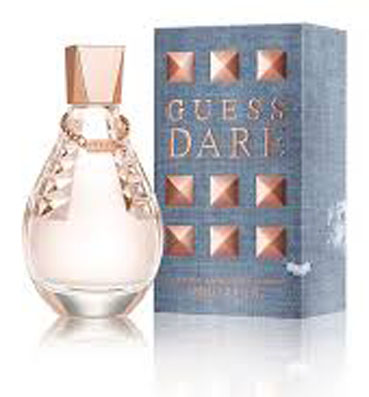  اعلمي كيف تخطفين الأنظار مع عطر Guess Dare