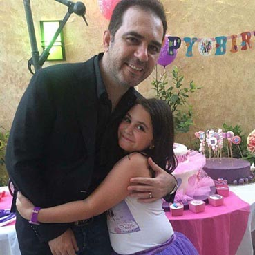  شاهد بالصور .. وائل جسار يحتفل بعيد ميلاد ابنته
