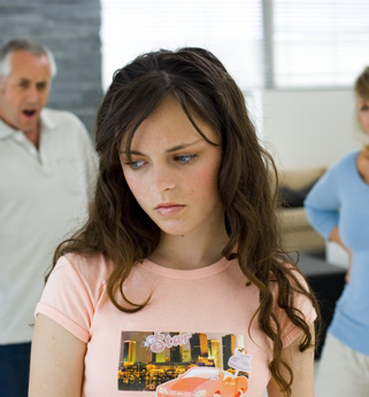 جامعة أمريكية تصمم برامج لمساعدة المراهقين في التغلب على المشكلات النفسية