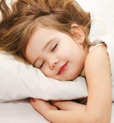  منتجات تساعد طفلك على نوم هاديء