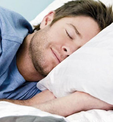 هل يؤدي انقطاع النفس في النوم للوفاة وما الأعراض والعلاج