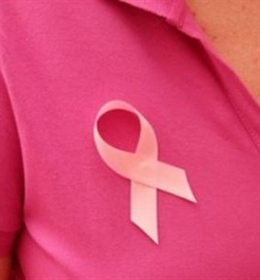 6 طرق طبيعية للحماية من سرطان الثدي .. تعرفي عليها