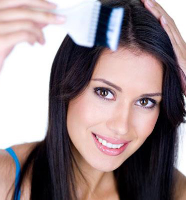 6 خلطات طبيعية تحمي  شعرك من الشيب المبكر