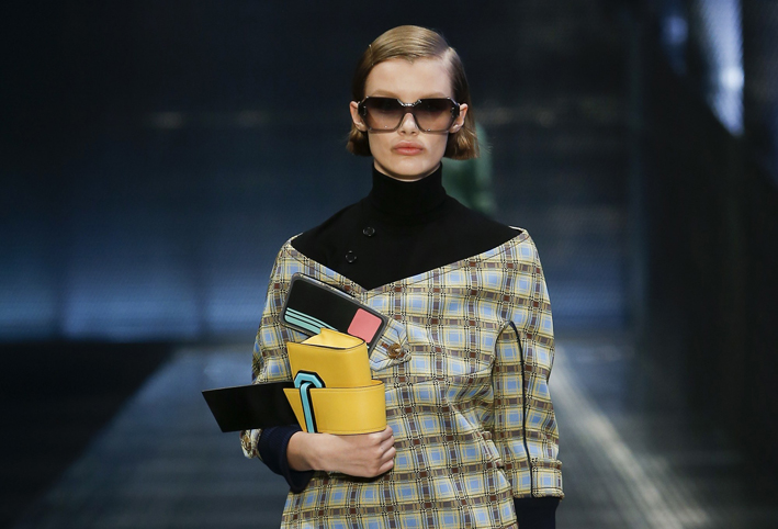 مجموعة أزياء Prada لربيع 2017 من أسبوع ميلانو للموضة