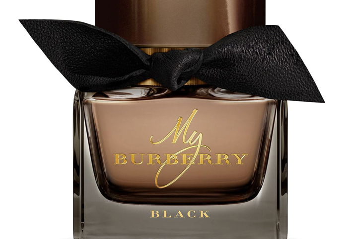 عطرك ليلة رأس السنة هو Burberry My Burberry Black Elixir de parfum