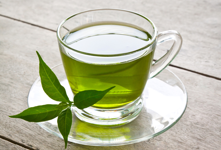 الشاي الأخضر يُحسن الذاكرة لدى كبار السن