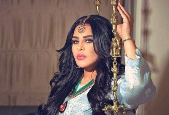 الفنانة أحلام تكشف حقيقة "سر محرج"