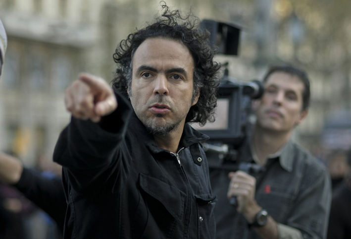  المخرج المكسيكي إيناريتو يحذر من "حرب عالمية جديدة"