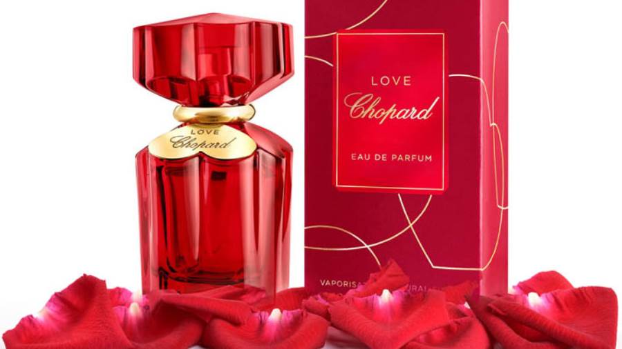 تعلمي لغة الحب مع نسمات عطرChopars Presents Love Chopared Eay de Parfum