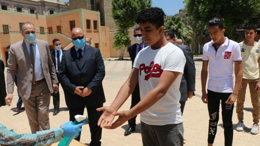 حماية طلاب الثانوية العامة من كورونا
