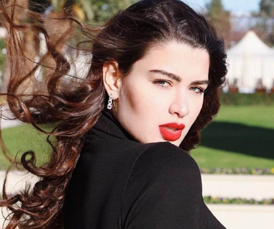 روان حسين تعلن طلاقها من زوجها لخيانته وتسببه فى إصابتها بورم