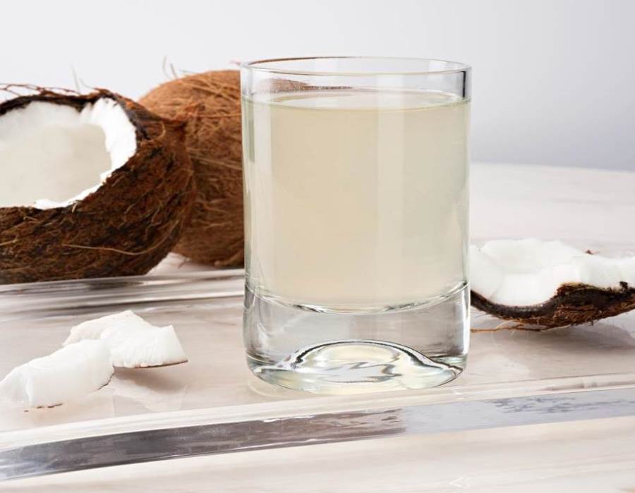 هذا الماء يساهم فى إزالة التجاعيد والبثور .. تعرفي عليه؟