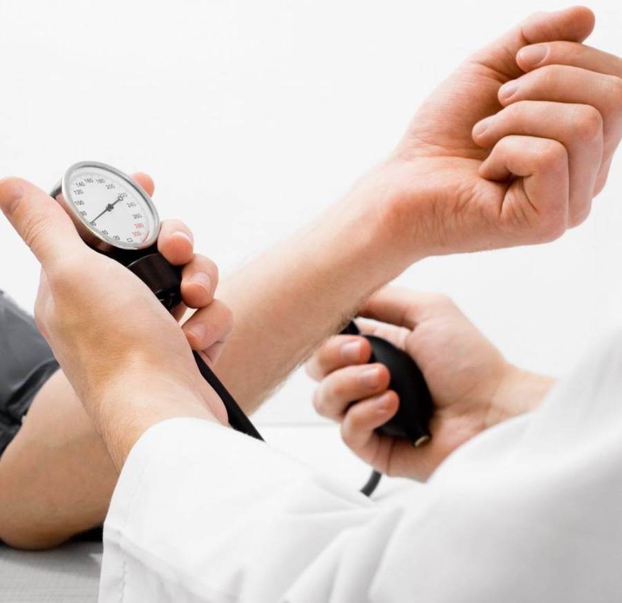 5 طرق للسيطرة على ضغط الدم .. تعرفي عليها