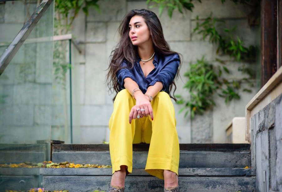 بالصور .. إطلالات ياسمين صبري في مهرجان الجونة منذ بدايته