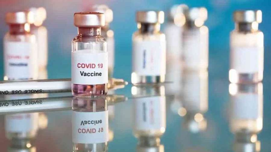 لقاح أكسفورد المضاد لفيروس كورونا ينتج استجابه مناعية قوية لدى كبار السن