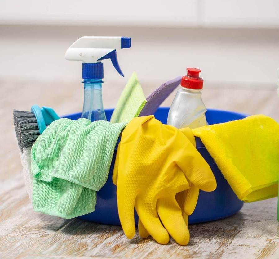 هل من الخطر استخدام منتجات التنظيف بعد انتهاء الصلاحيّة؟ 