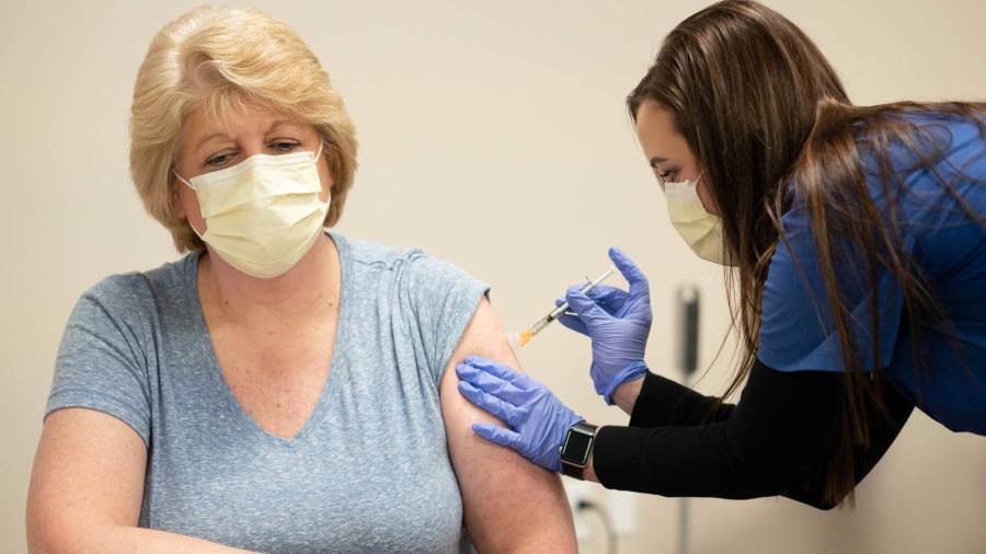 لقاح كورونا