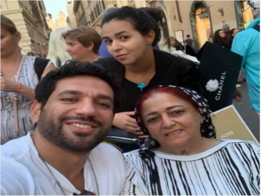 بعد رسالته الُمبكيه.. الموت يفجع حسن الرداد