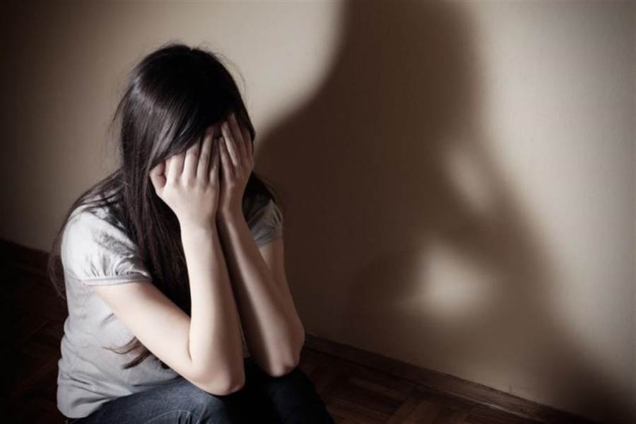 بعد حدوث التحرش الجنسي.. كيف تتفادى الأزمة نفسيًا؟