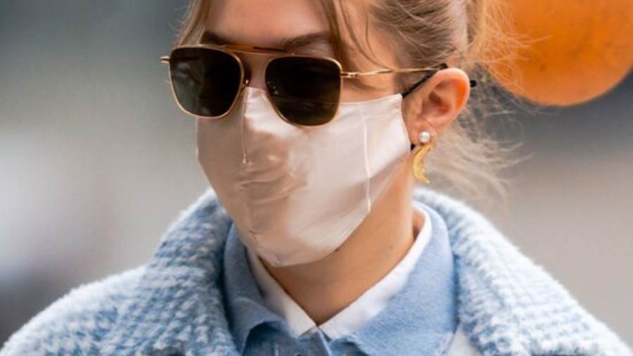 كمامة صديقة للبشرة ومعتمدة رسميا من عارضات الأزياء