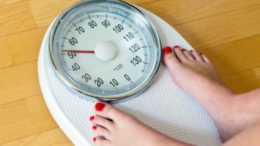 نفعلها يوميًا.. 5 أسباب غير متوقعة تساهم في زيادة الوزن