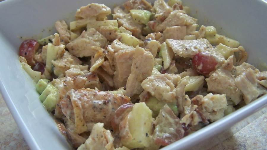 سلطة الدجاج بالمايونيز