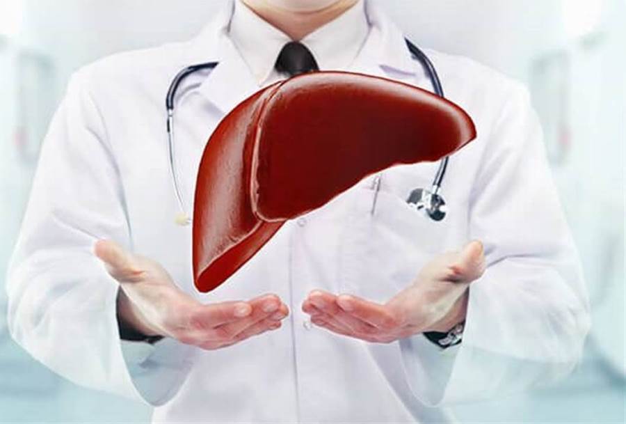 هل تؤثر المكملات الغذائية على صحة الكبد؟