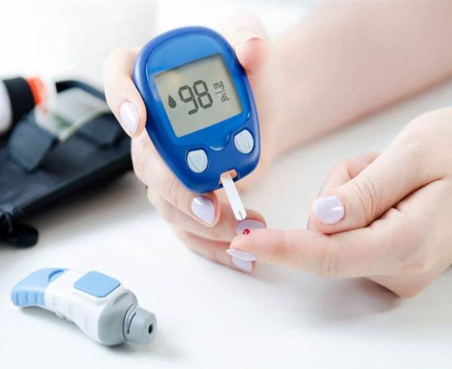 4 طرق صحية لخفض نسبة السكر في الدم بشكل طبيعي!